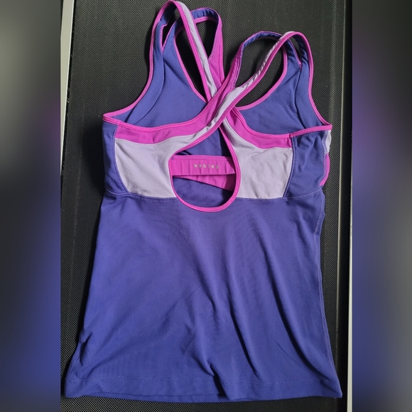 Oakley Active Tank - Picture 3 of 6